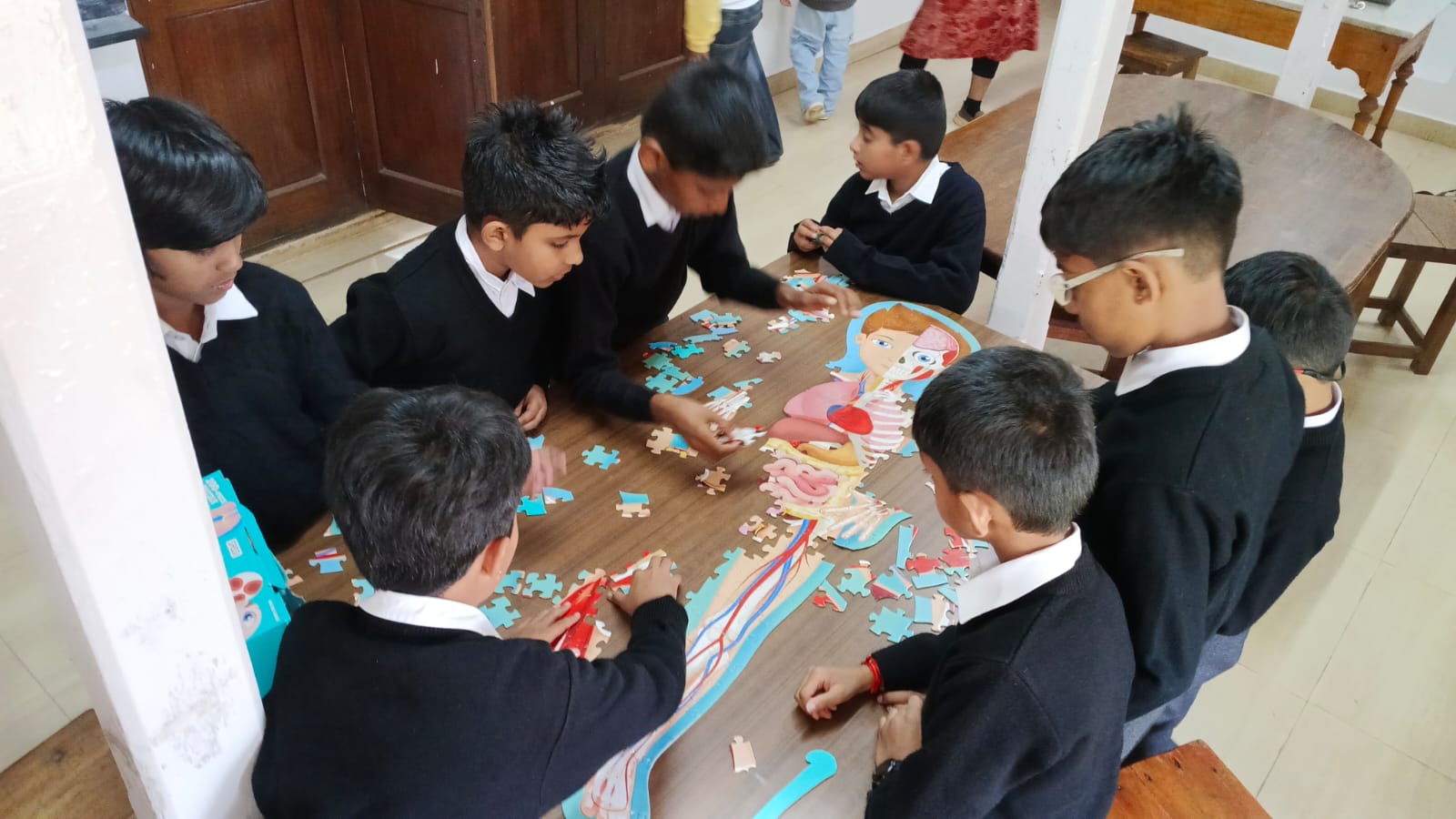 Unpuzzling the Human Body: Grade 4's Hands-On Anatomy Lesson at bms