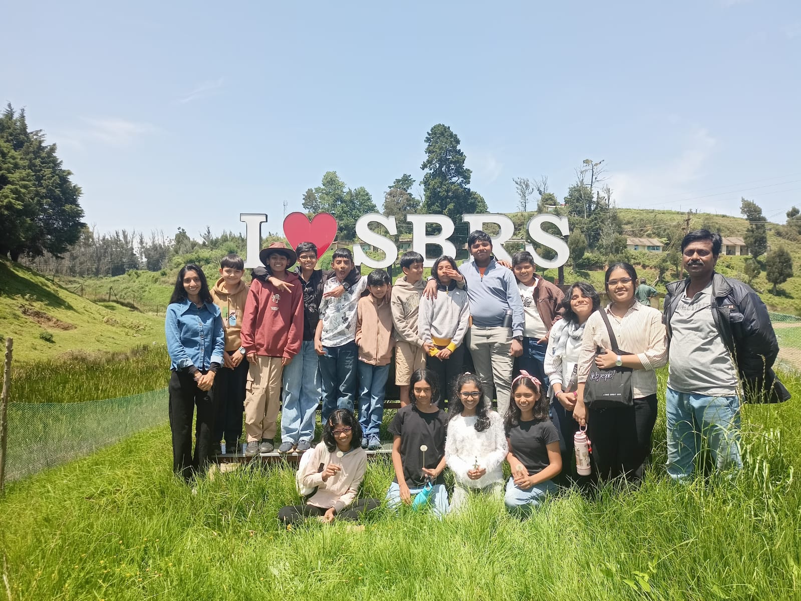 Among the Flock: Middle School Visits the Sheep Breeding Research Station at bms